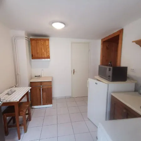 Deru-lak Διαμέρισμα