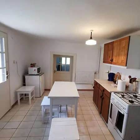 Apartment Deru-lak Fenyofo