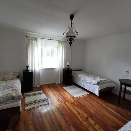 Deru-lak Apartment Fenyofo