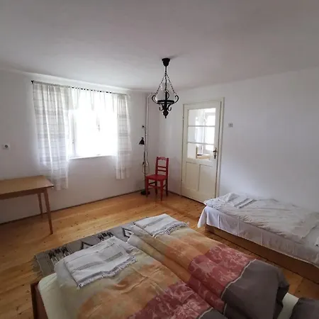 Apartment Deru-lak Fenyofo